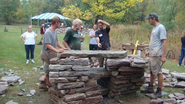 Attempting the 'Rubble Helix'.