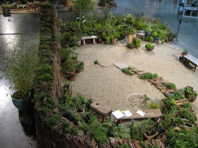 San Francisco Dry Stone Wall and Arch at Garden Show8